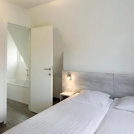 Villa Nice Only 10km From Ostend